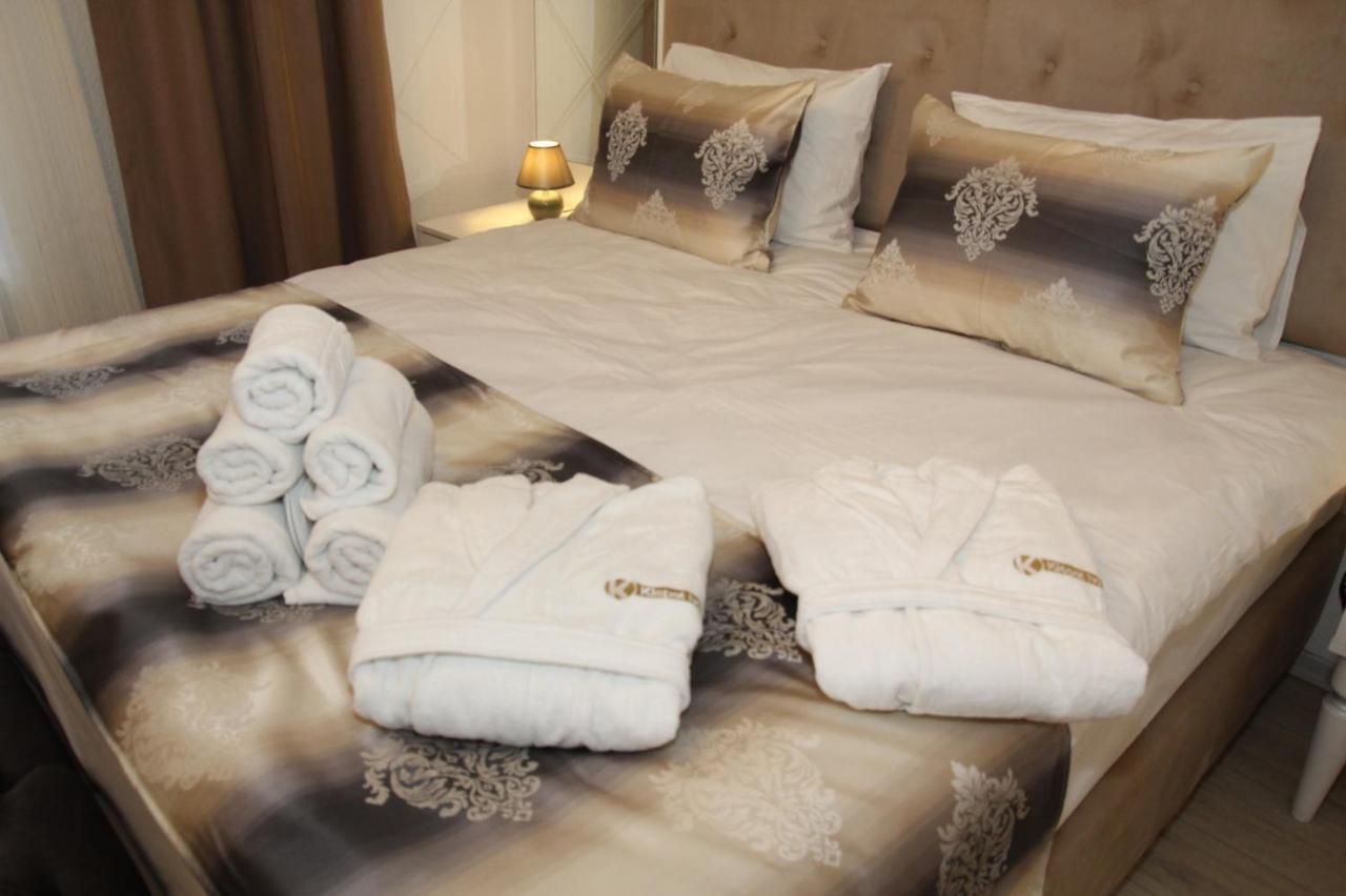 Kispet Deluxe Hotels&Suites Oberhausen  Eksteriør billede